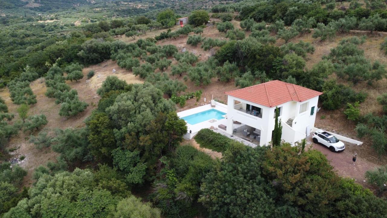 Villa Kyparissia De Wandelboom Vrises  Exterior foto